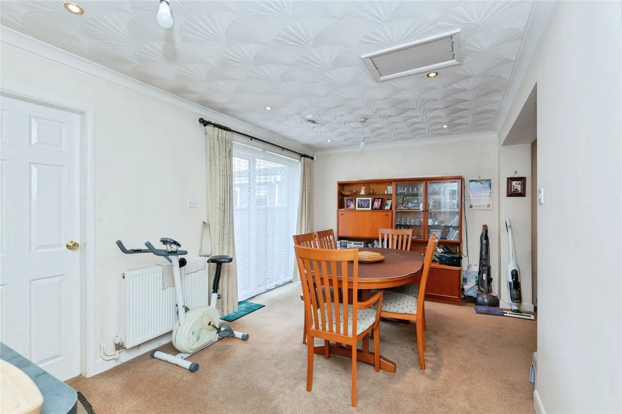 Jacklin Drive, Rushey Mead, LE4, photo 6