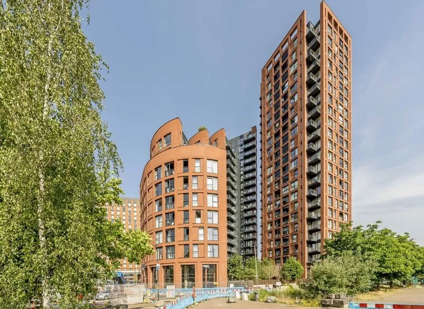 2 bed property for sale, Mercury Walk, Canary Wharf, E14