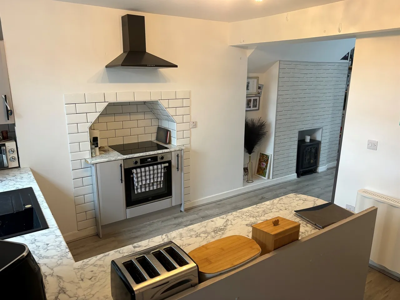 Clydach Road, Swansea, SA6, photo 4