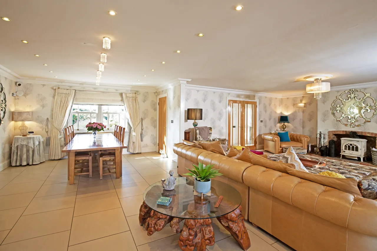 De Beauvoir Chase, Downham, photo 11