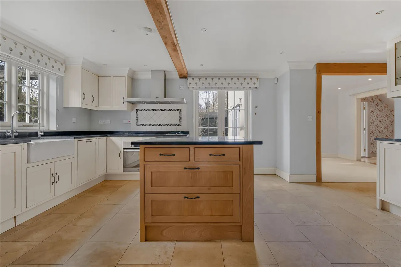 Burton End, West Wickham, CB21, photo 8