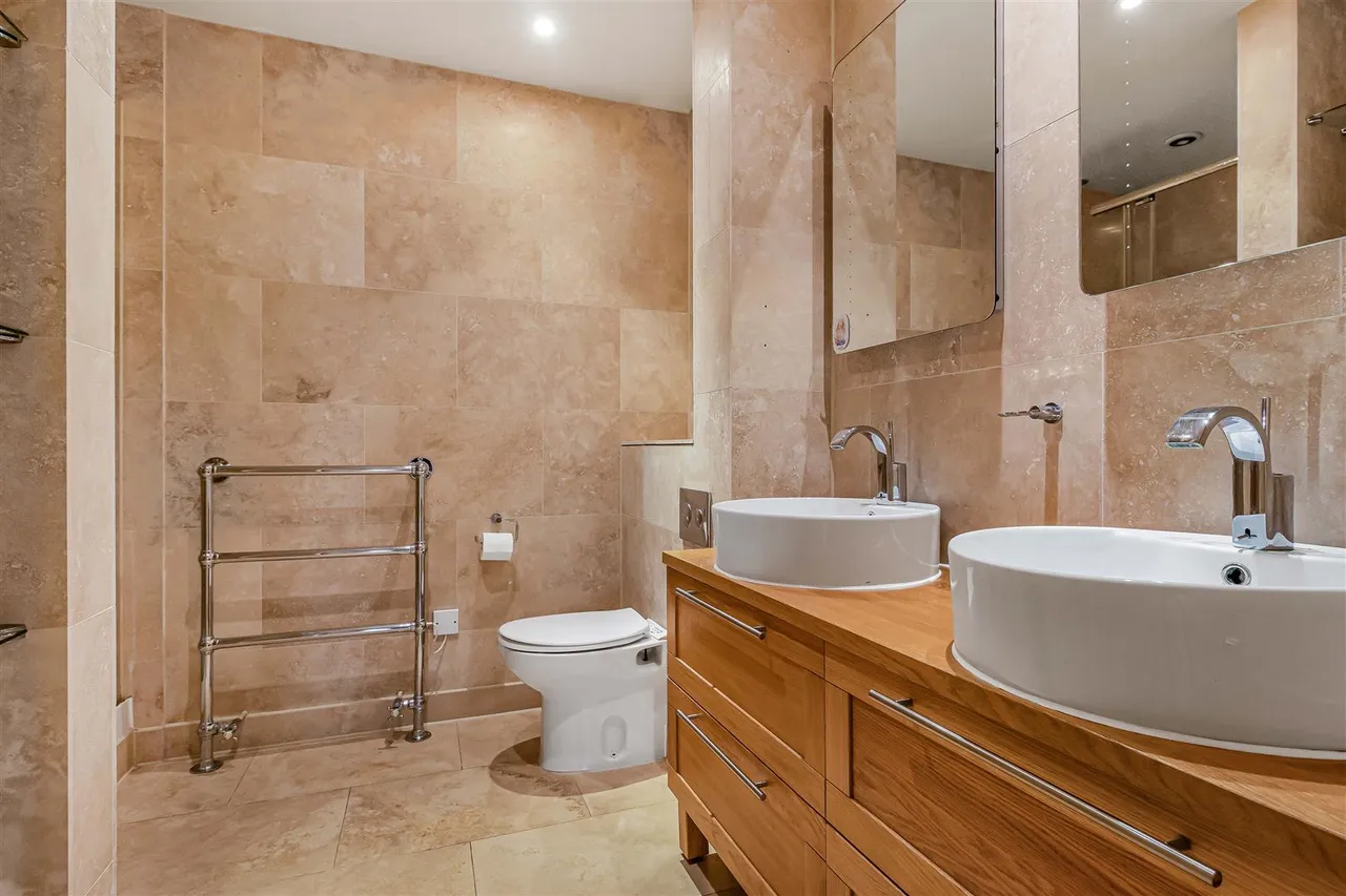 Burton End, West Wickham, CB21, photo 17