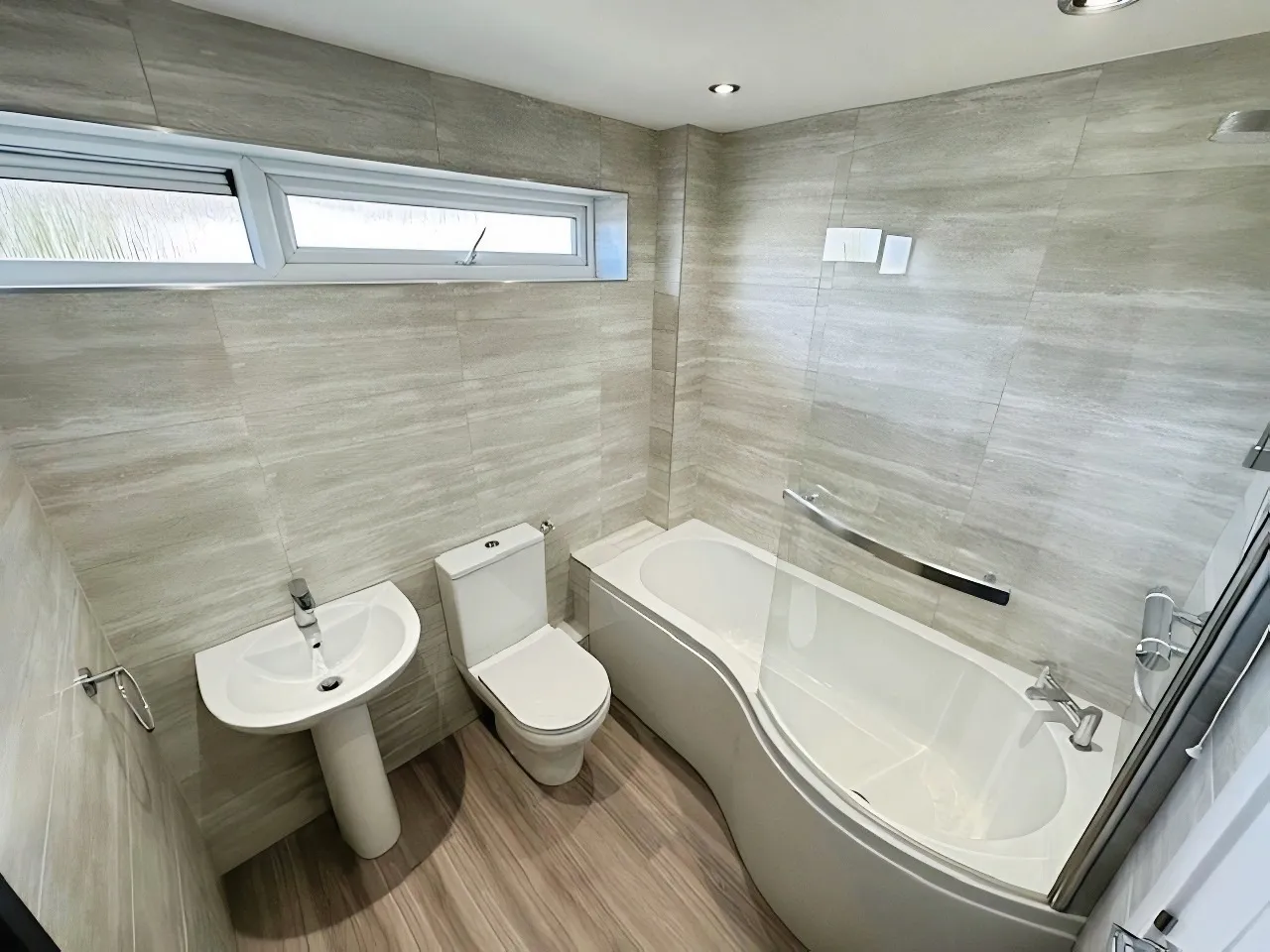 Brampton Gardens, St. Neots, PE19, photo 8