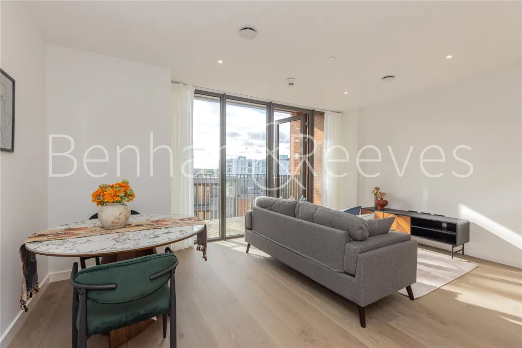 Carnwath Road, Imperial Wharf, SW6, photo 10