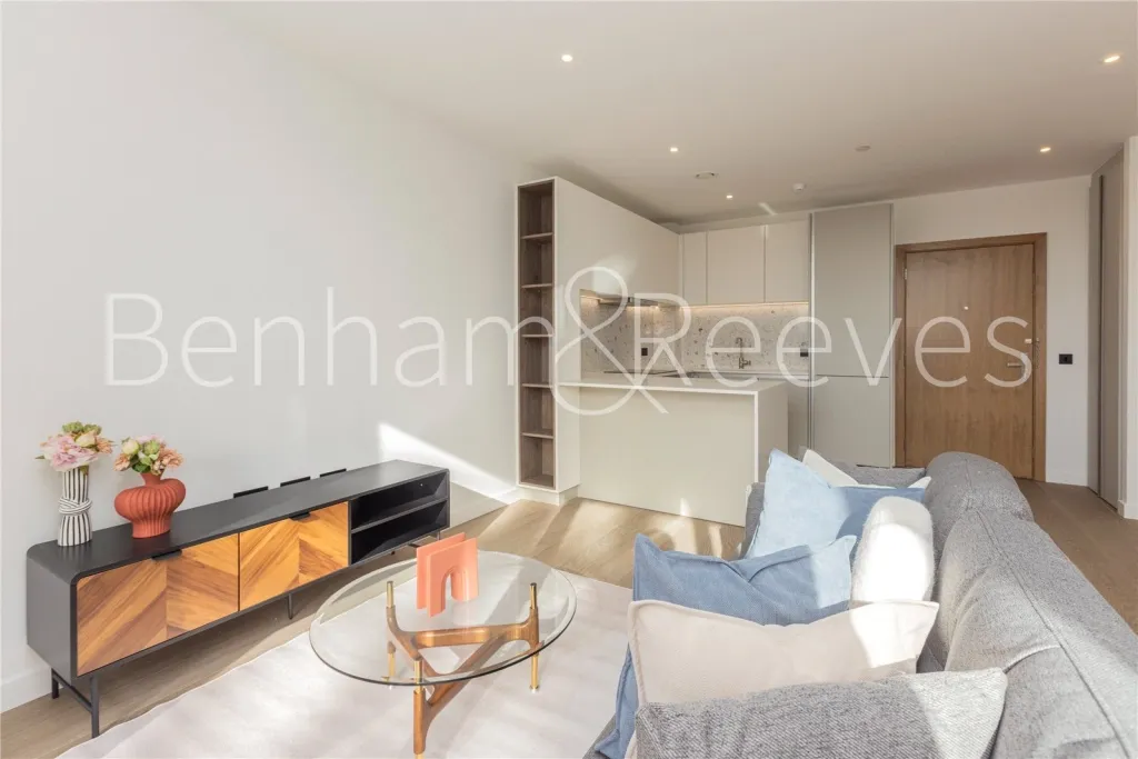 Carnwath Road, Imperial Wharf, SW6, photo 8