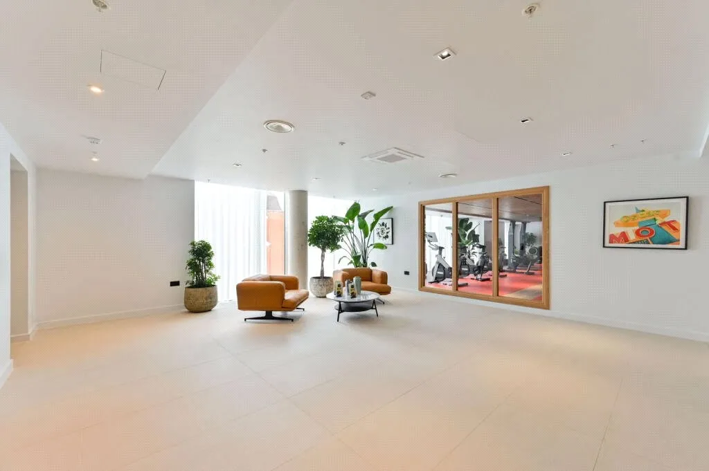 Carnwath Road, Imperial Wharf, SW6, photo 22