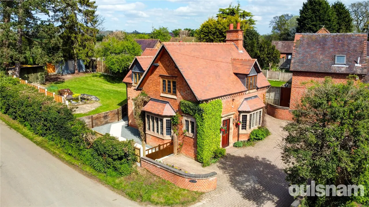 Old Birmingham Road, Alvechurch, Birmingham, Worcestershire, B48 7TQ, photo 4