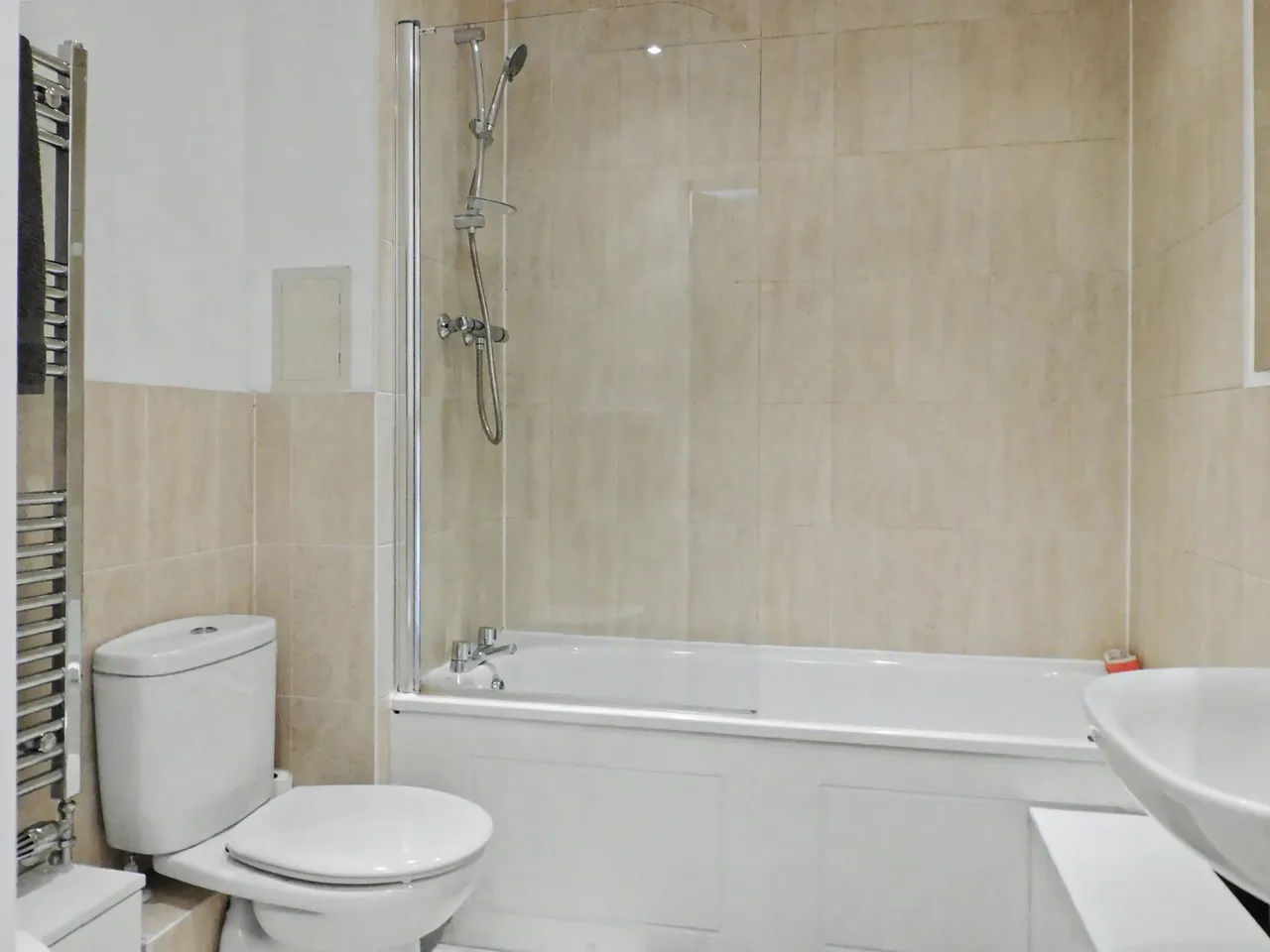 Image Court, RM7, photo 12