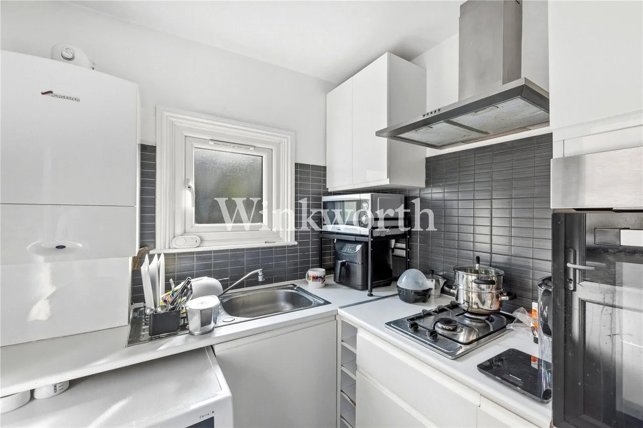 Sylvan Avenue, London, N22, photo 4
