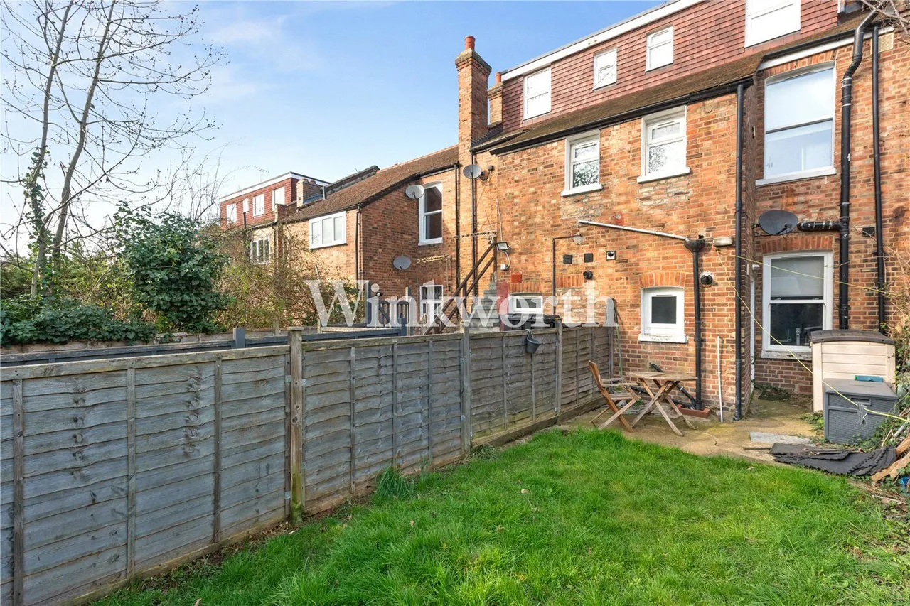 Sylvan Avenue, London, N22, photo 8