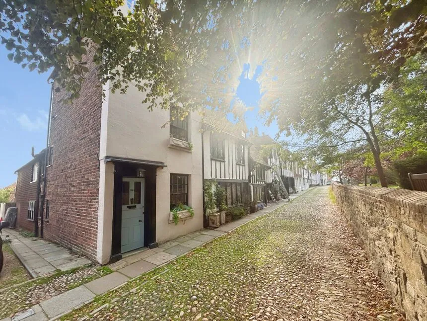 Church Square, Rye, TN31, photo 10