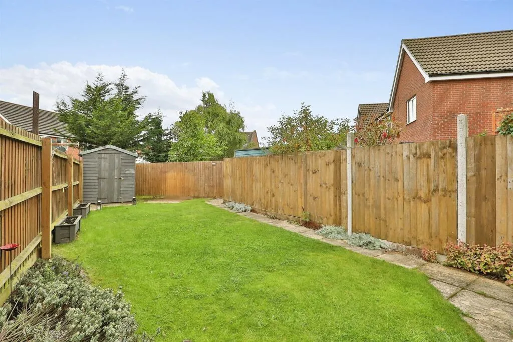 Hornbeam Drive, Dereham, NR20, photo 12