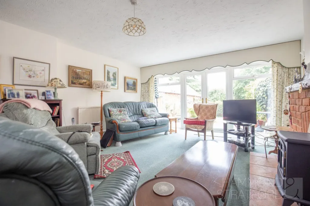 Meadow Farm Drive, Cringleford, photo 5