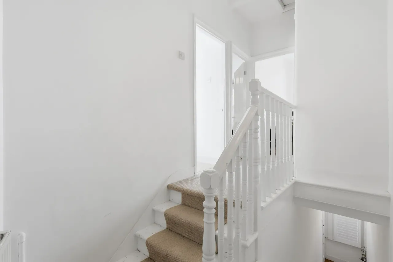Albert Road, Leyton, E10, photo 10