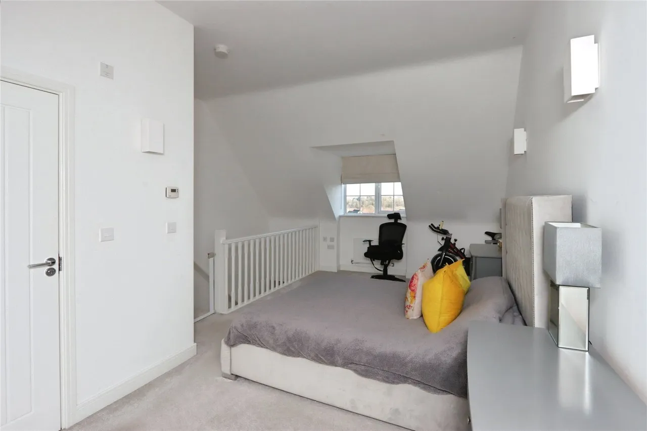 Trapper Way, Halfway, Sheffield, S20, photo 10