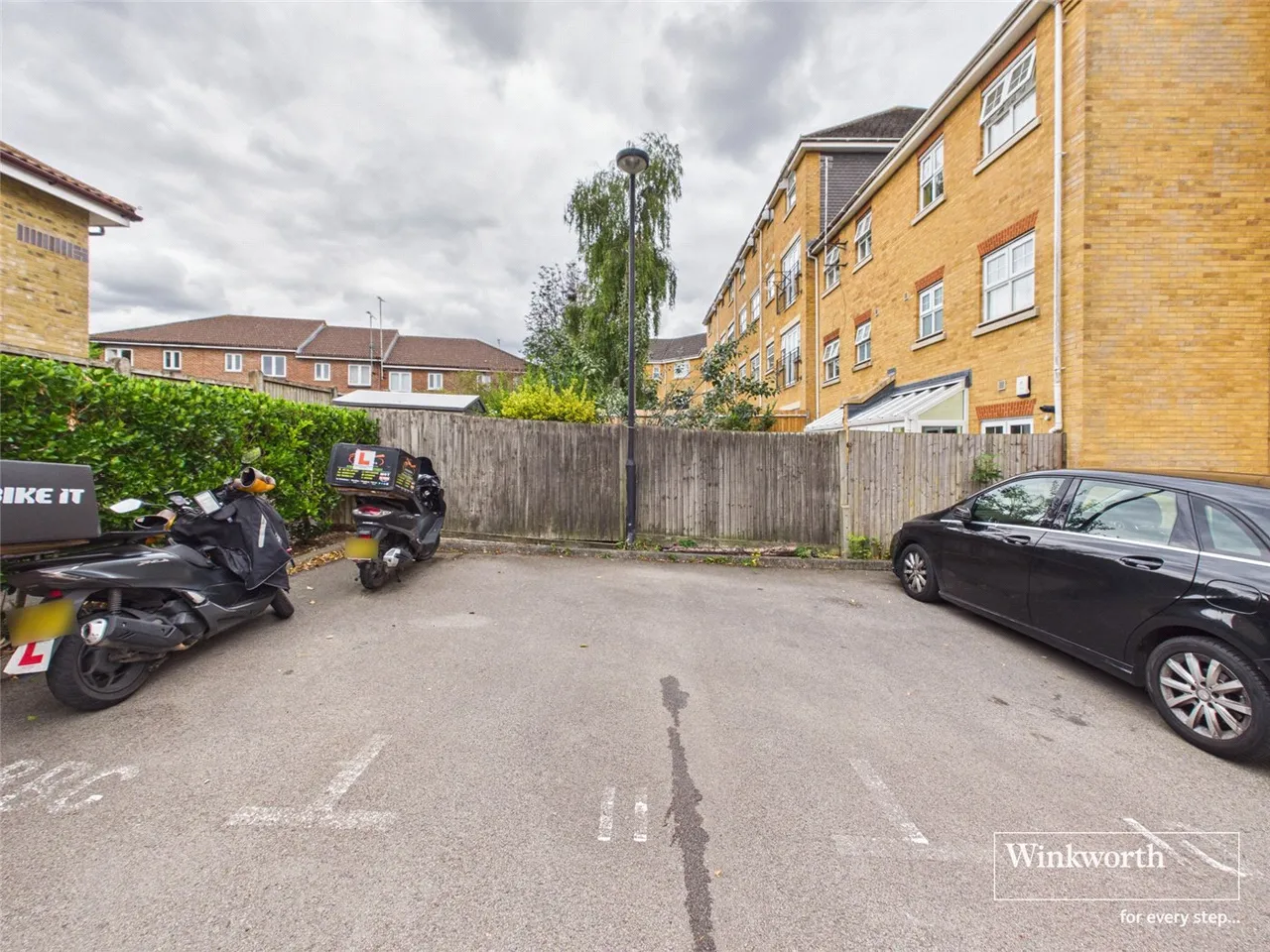Warren Way, Edgware, HA8, photo 8