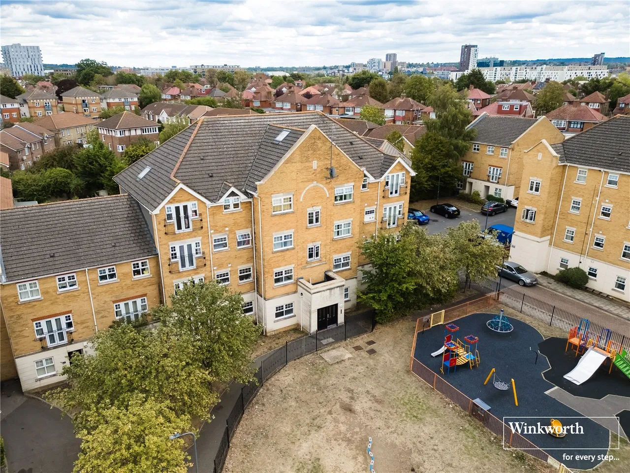 Warren Way, Edgware, HA8, photo 6