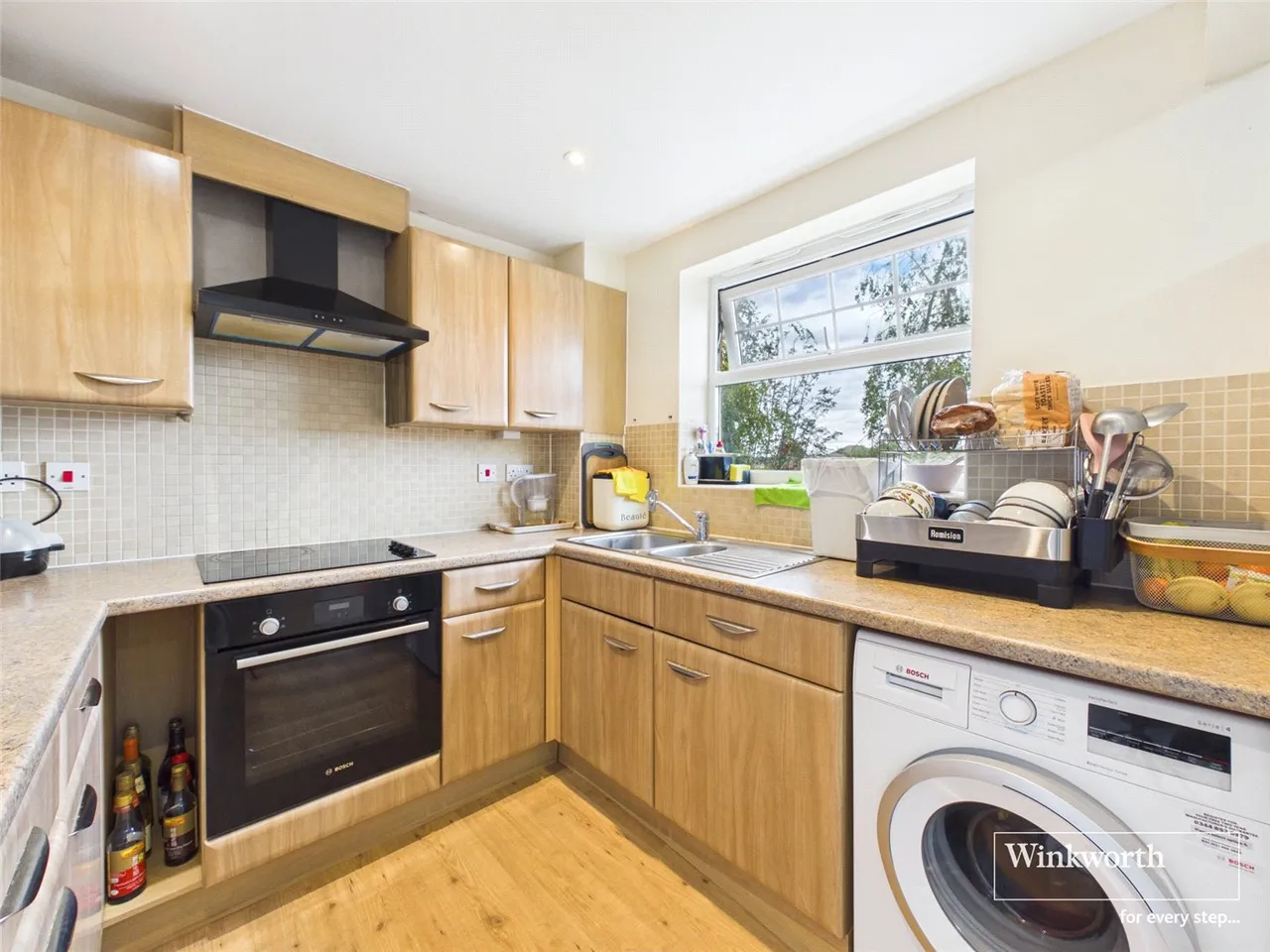 Warren Way, Edgware, HA8, photo 4