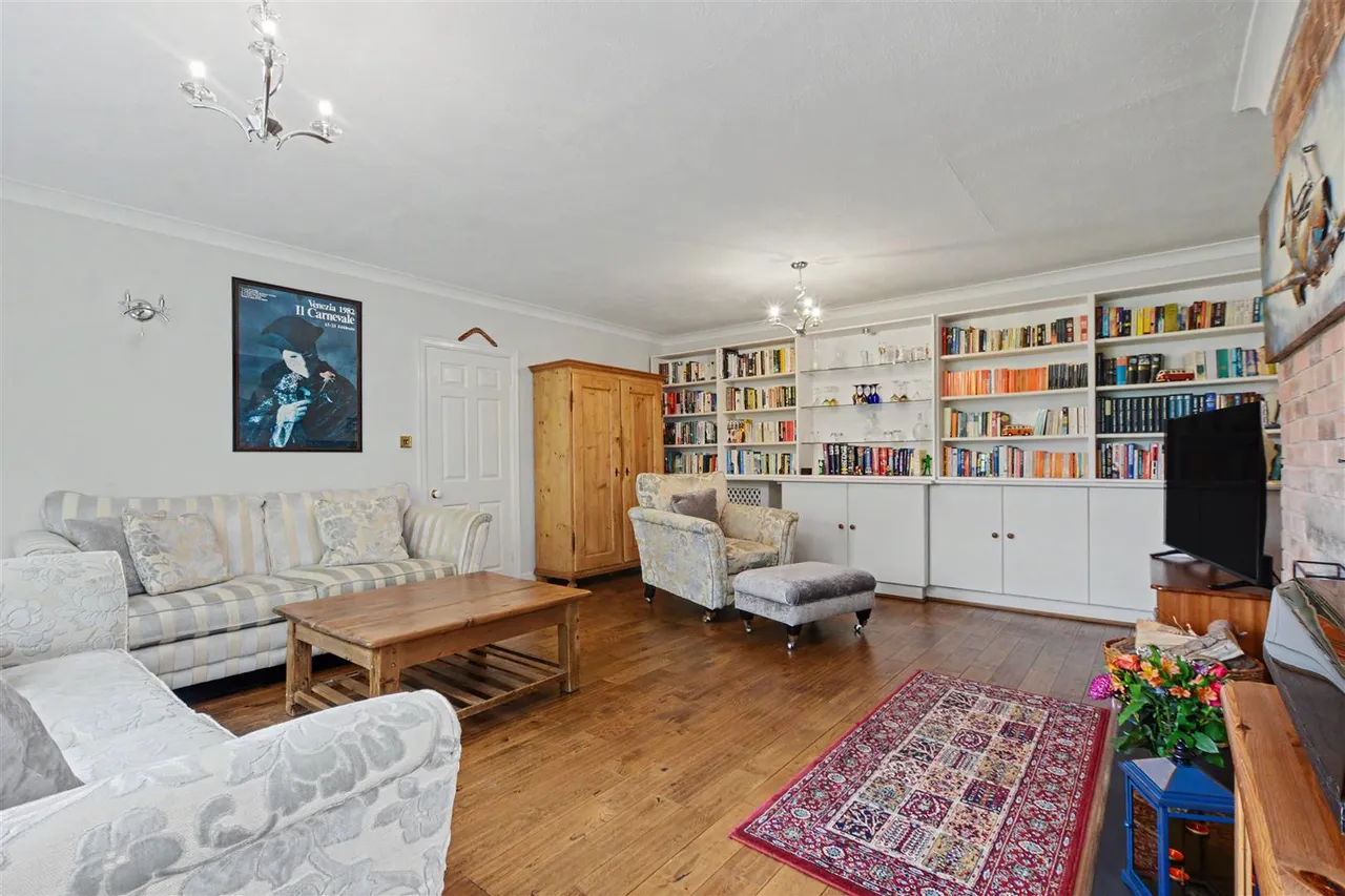 Woodland Avenue, Breaston, DE72, photo 9