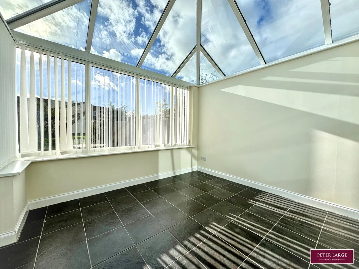 Grange Avenue, Rhyl, LL18, photo 5