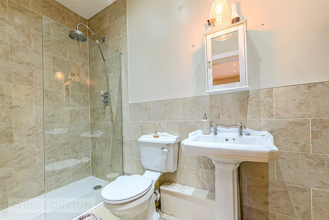 St. Marys Lane, Kirkheaton, HD5, photo 17