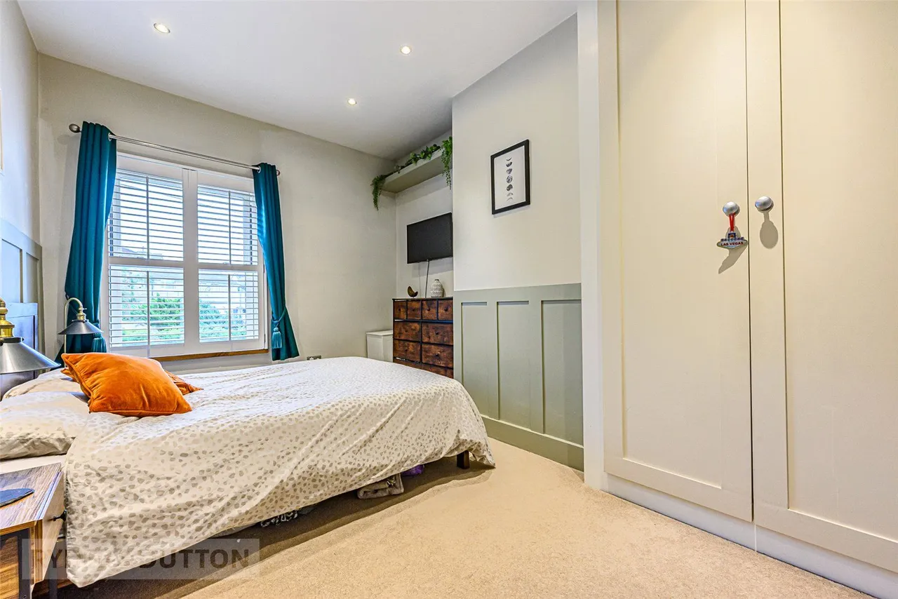 St. Marys Lane, Kirkheaton, HD5, photo 10