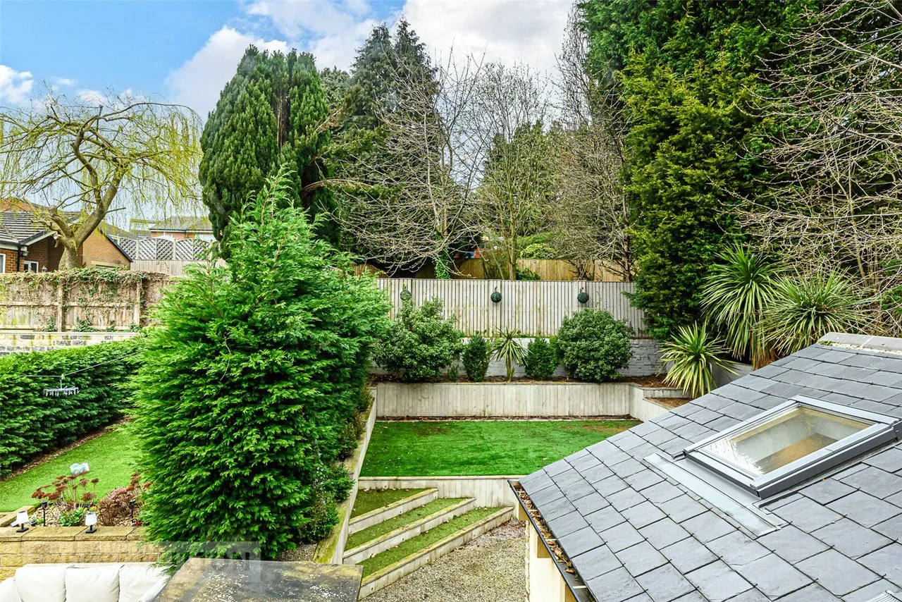 St. Marys Lane, Kirkheaton, HD5, photo 22