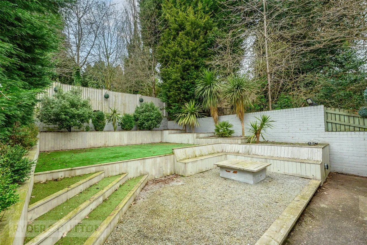 St. Marys Lane, Kirkheaton, HD5, photo 14