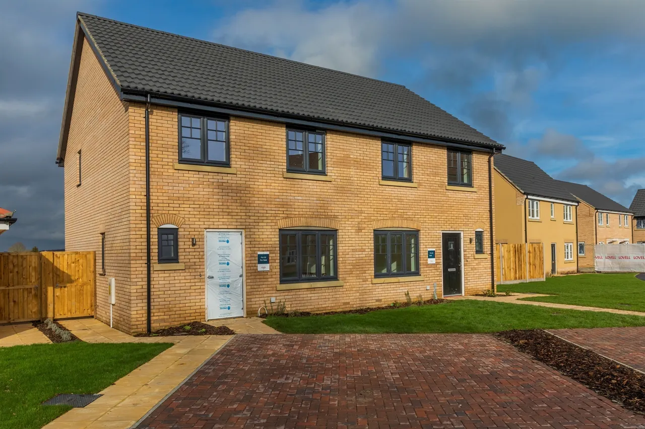 3 bed house for sale, Mendham Lane, Harleston, IP20