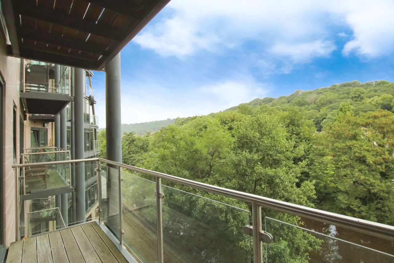 1 bed flat for sale, Salts Mill Road, Shipley, BD17