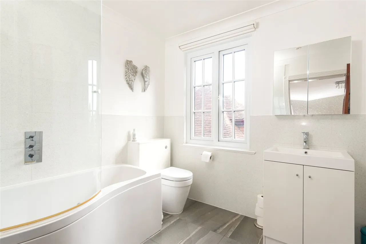 Church Road, Westoning, MK45, photo 16