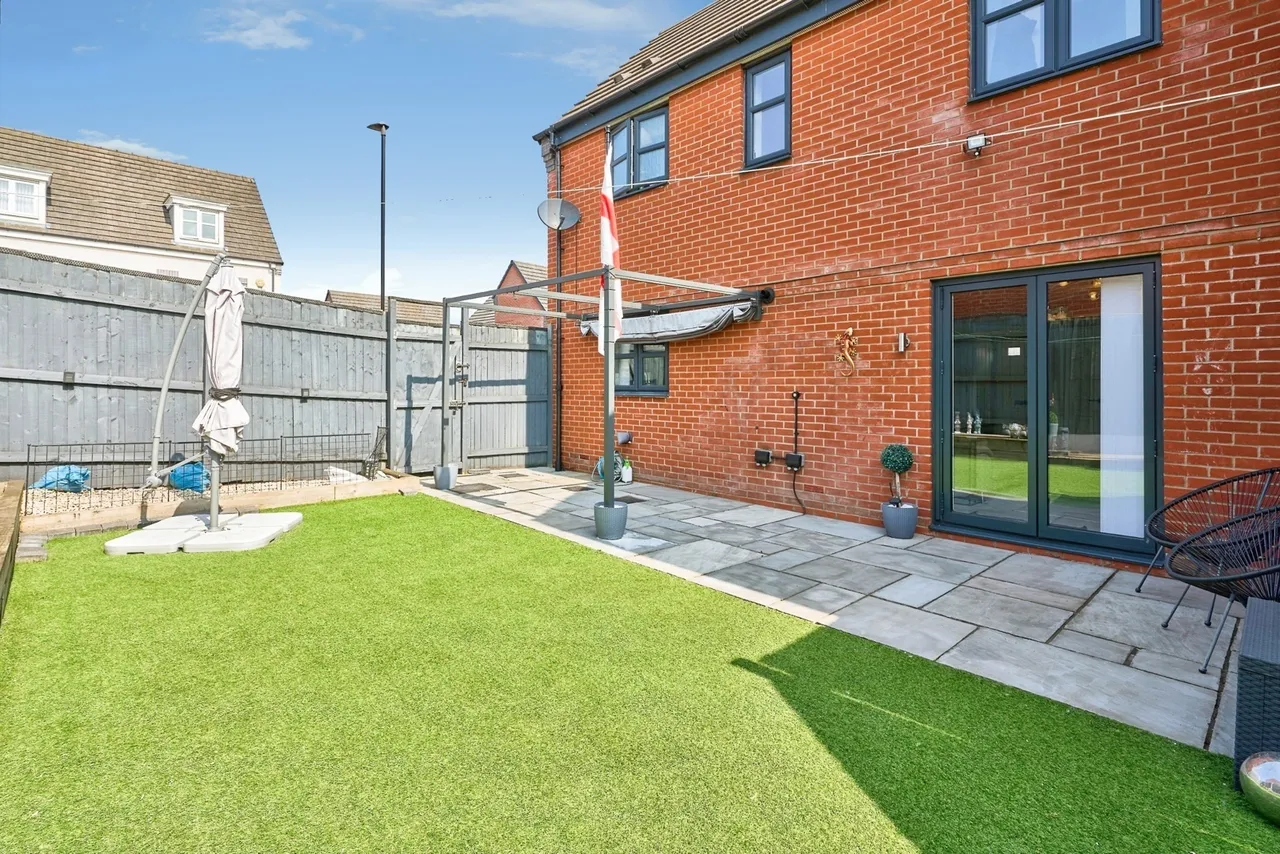 Warbler Grove, Walsall, West Midlands, WS3, photo 19