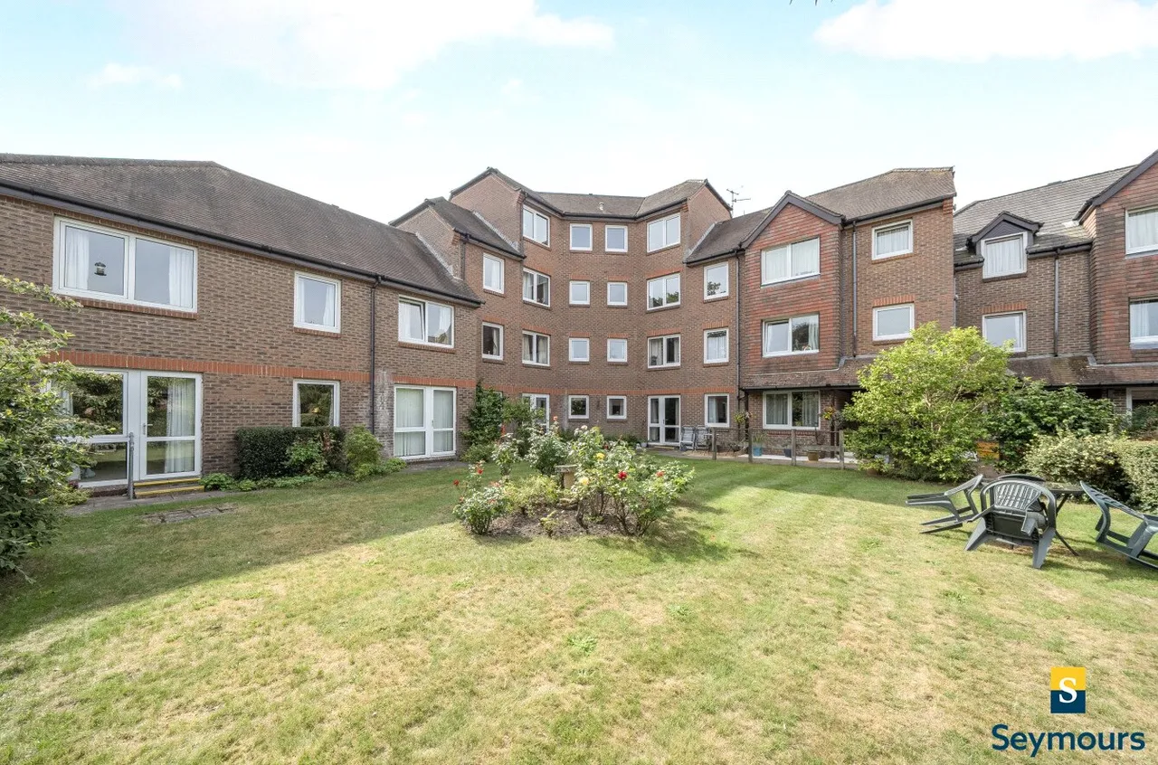 1 bed flat for sale, York Road, Guildford, GU1