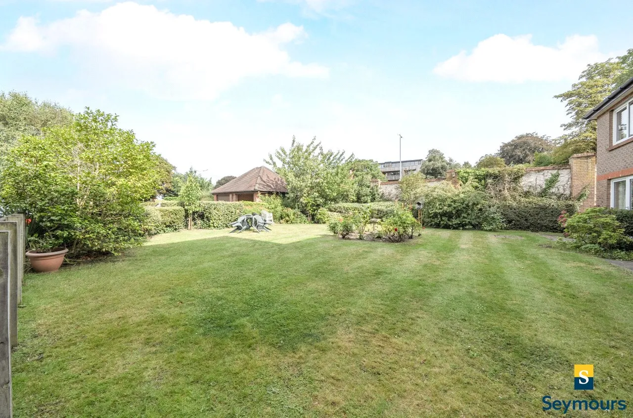 York Road, Guildford, GU1, photo 10