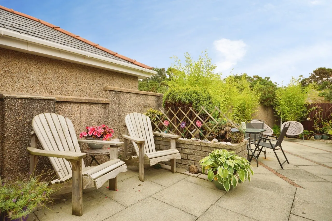 Cysgod Y Bryn, Llanbedrog, LL53, photo 16