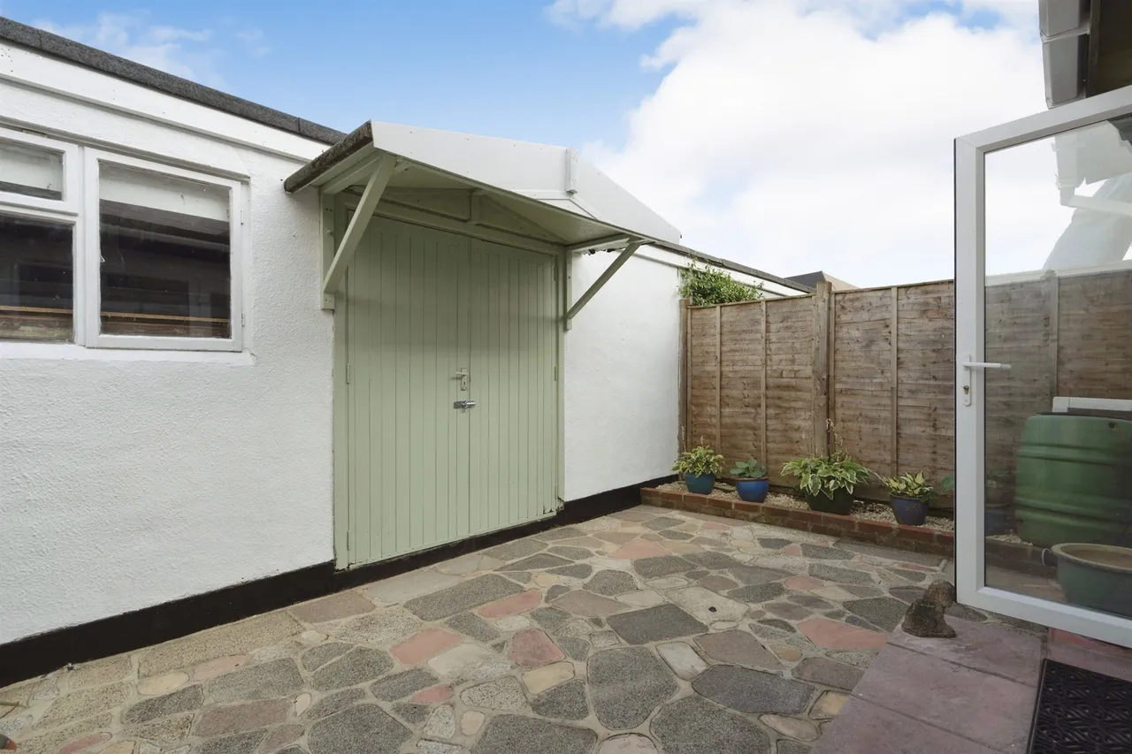Churchill Walk, Bognor Regis, PO21, photo 13