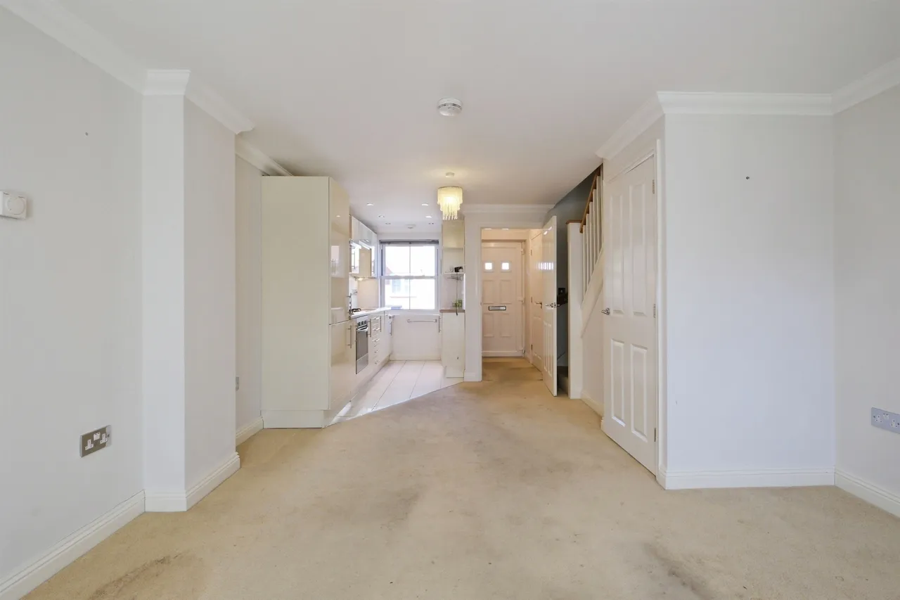Coldharbour Lane, Salisbury, photo 11