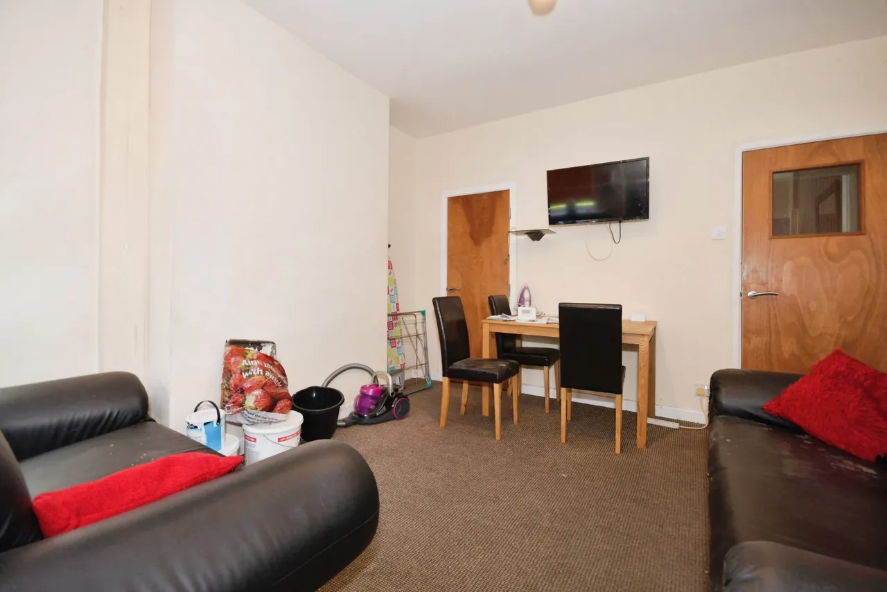 Edmund Road, Sheffield, photo 3
