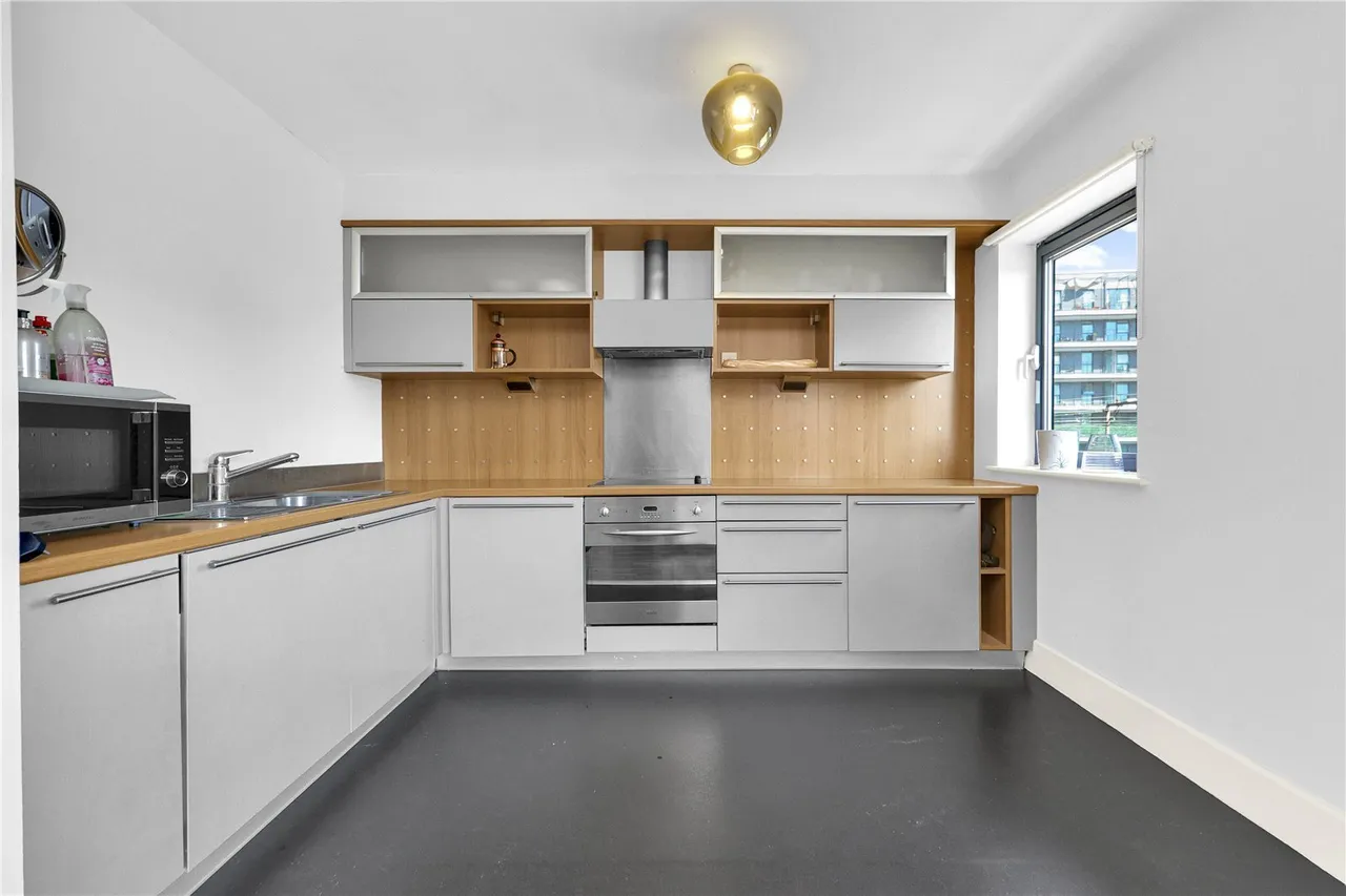 Cable Street, London, E1W, photo 13