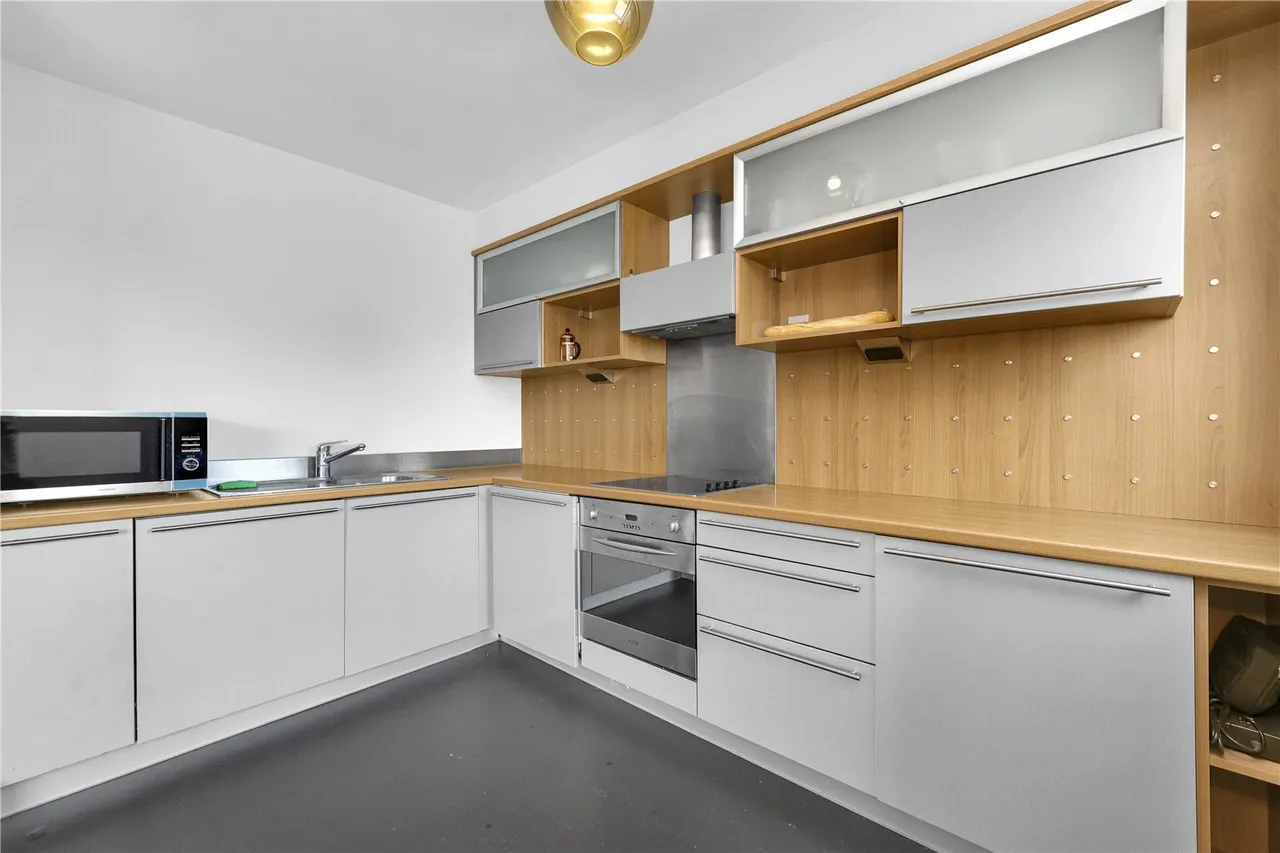 Cable Street, London, E1W, photo 14