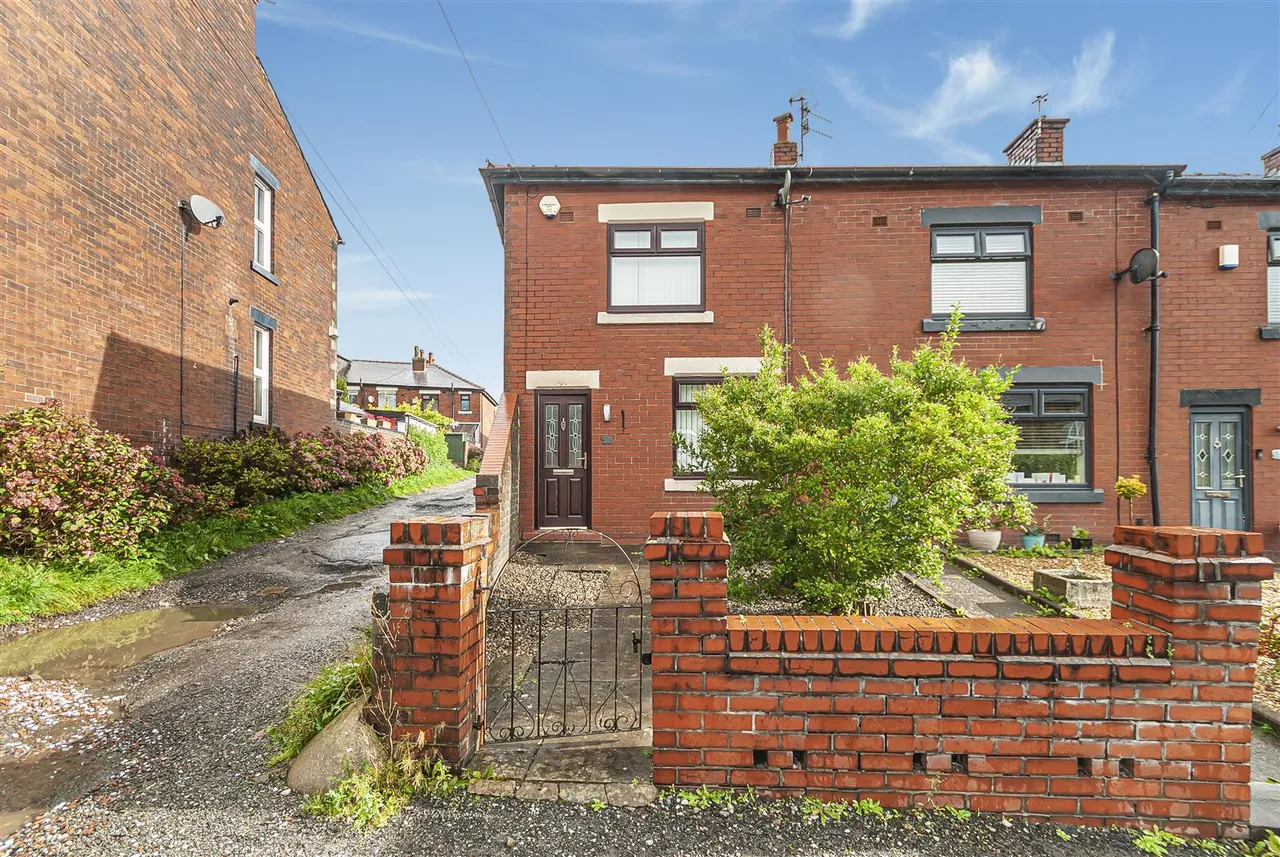 3 bed house for sale — Dundee Lane, Ramsbottom, Bury, BL0 9HL