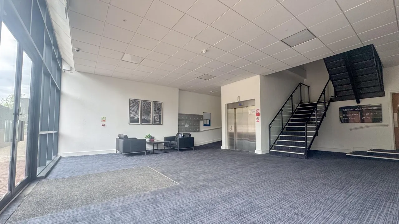 Bellmont Lodge, The Mundells, Welwyn Garden City, Herts AL7 1FX, photo 6