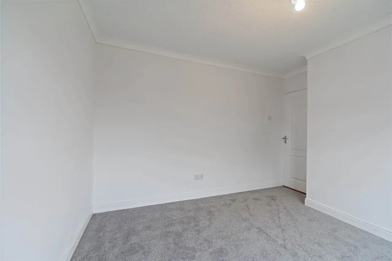 Pasadena Gardens, Ballyhackamore, BT5, photo 17