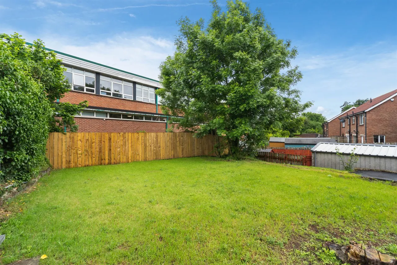 Pasadena Gardens, Ballyhackamore, BT5, photo 22