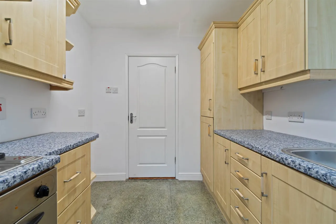Pasadena Gardens, Ballyhackamore, BT5, photo 9