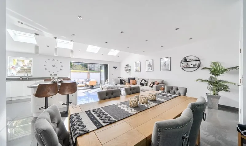 Grosvenor Road, Epsom, KT18, photo 8