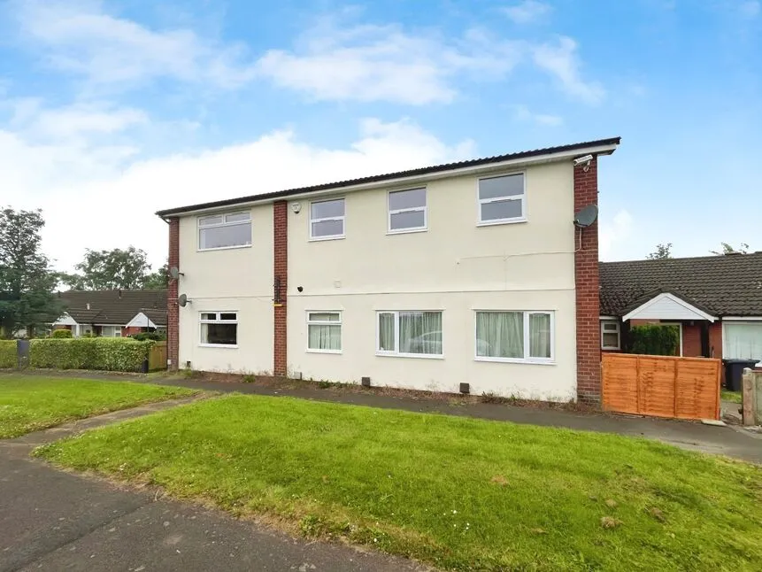 2 bed flat to rent, Chester Road, Talke, ST7