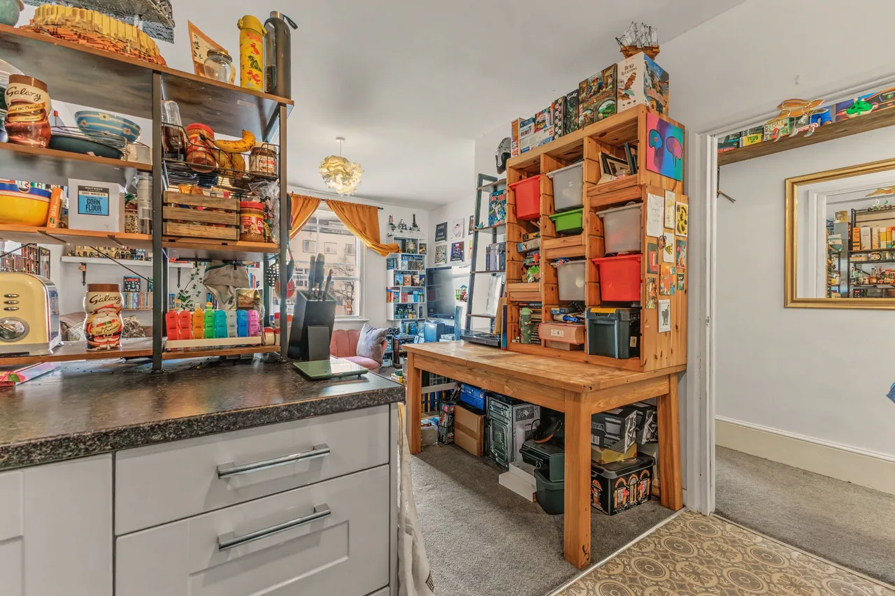 High Street, Evesham, WR11, photo 13