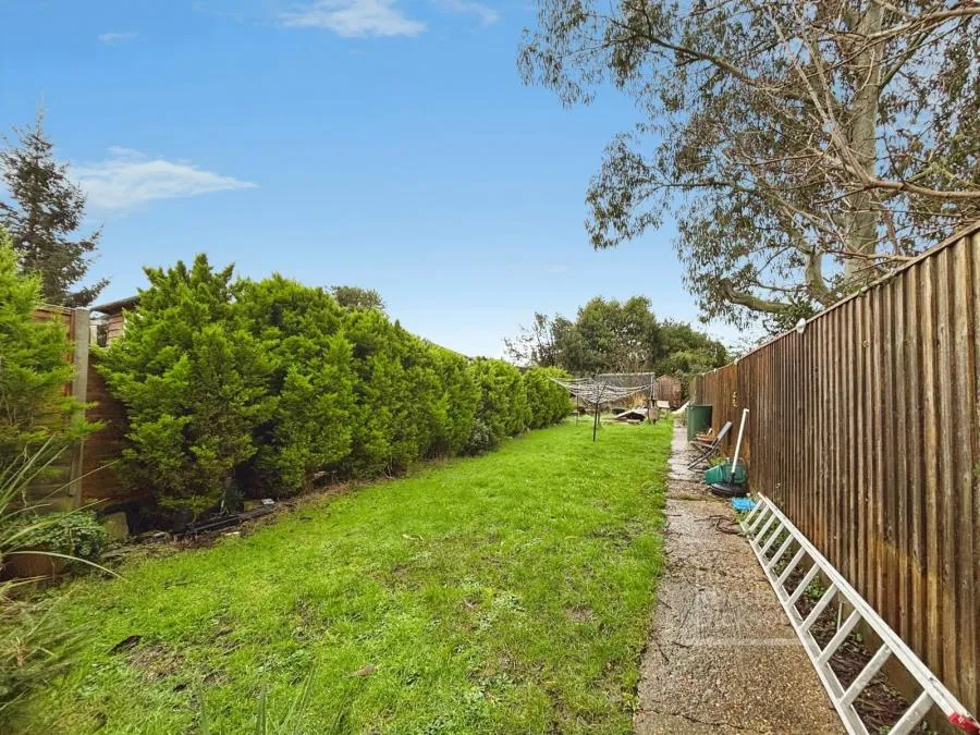 Priory Road, Newport, PO30, photo 9