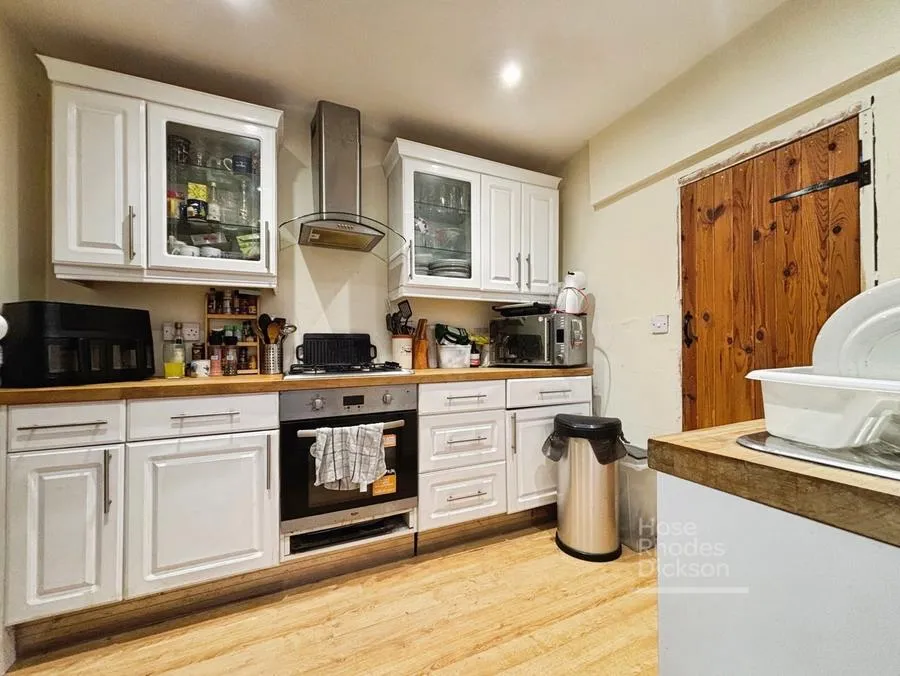 Priory Road, Newport, PO30, photo 14